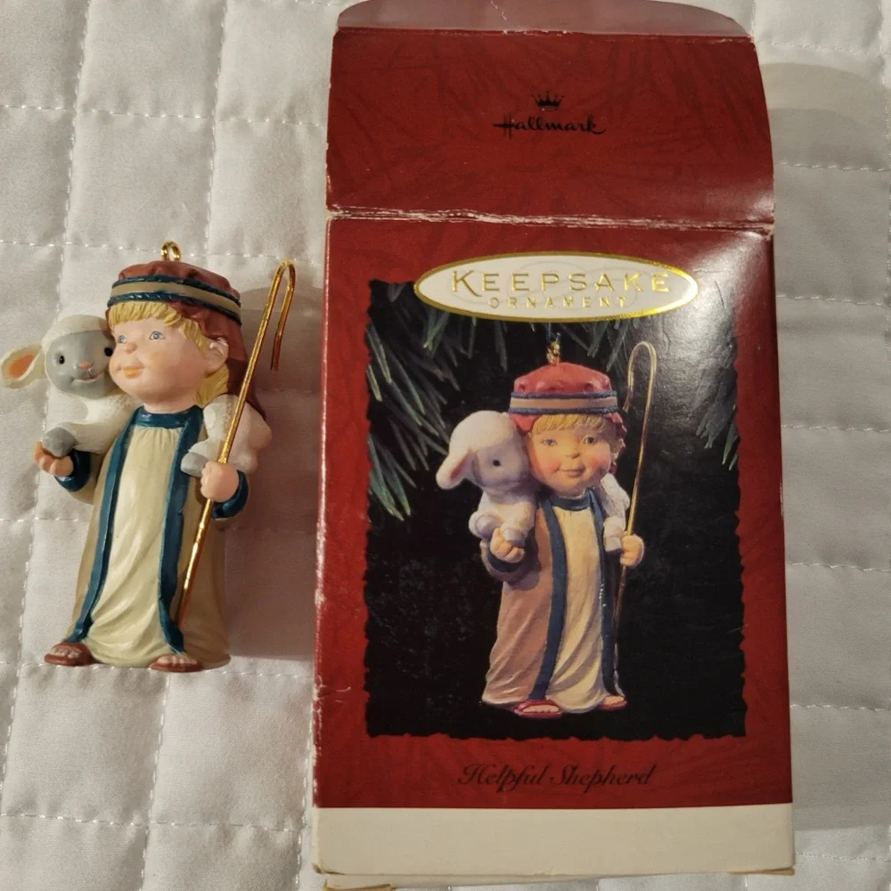 VTG 1994 Vintage‎ Hallmark Keepsake Helpful Shepherd Christmas Ornament Festive
